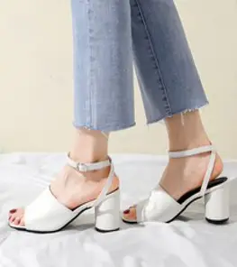 발등커버 메리제인샌들 8cm 7500